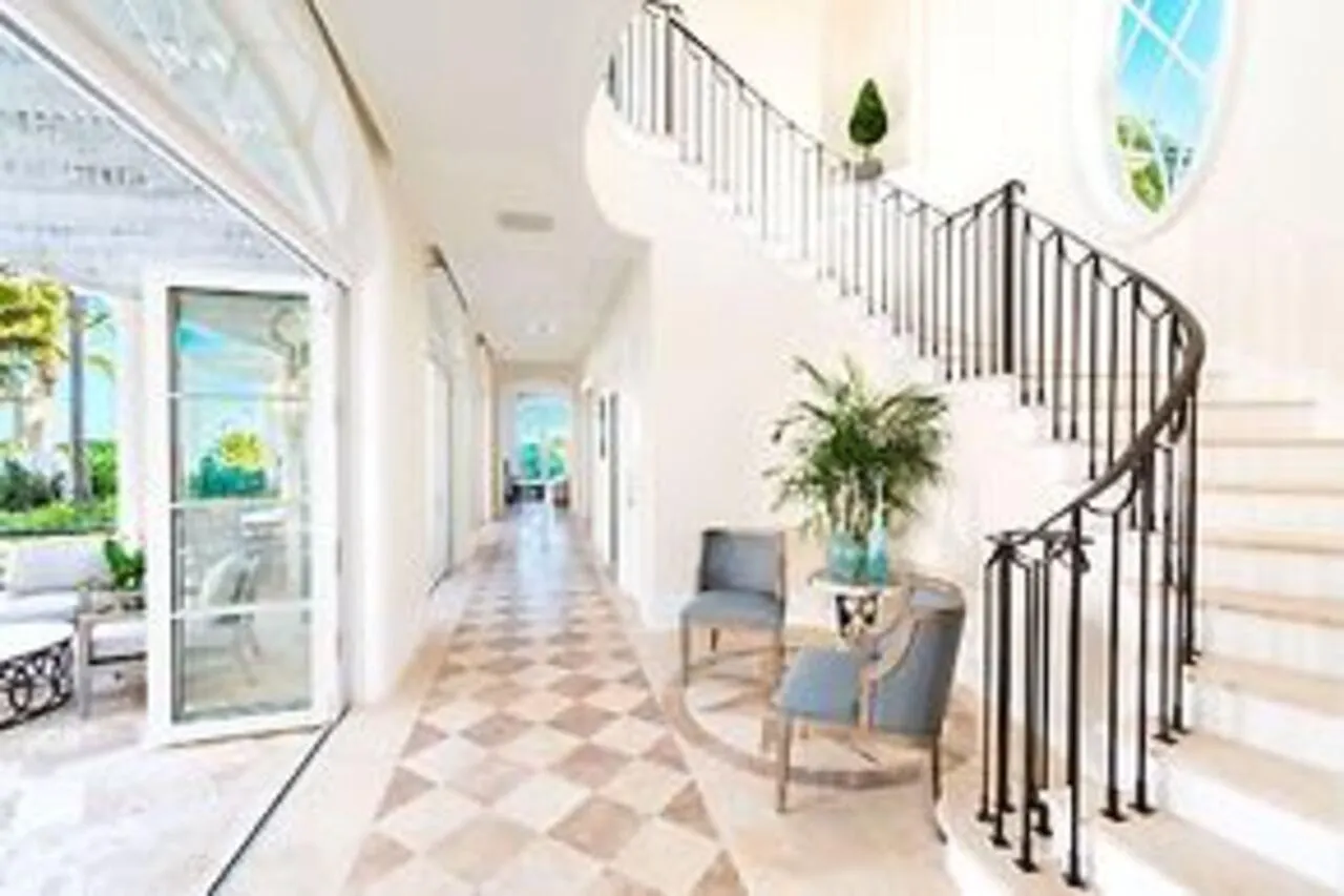 The Villas At The Shore Club غرايس باي جزر تركس وكايكوس