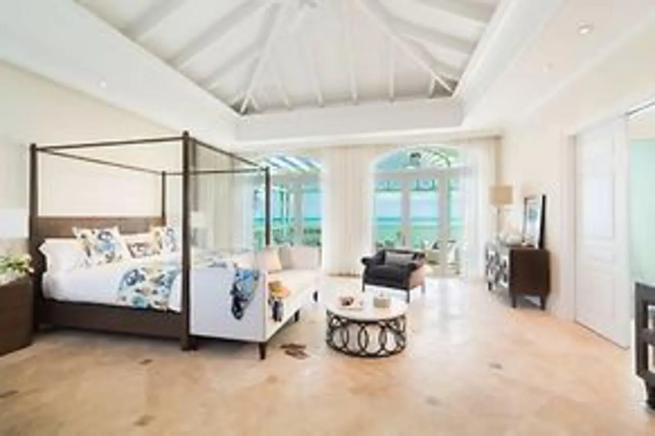 The Villas At The Shore Club Grace Bay Hotel