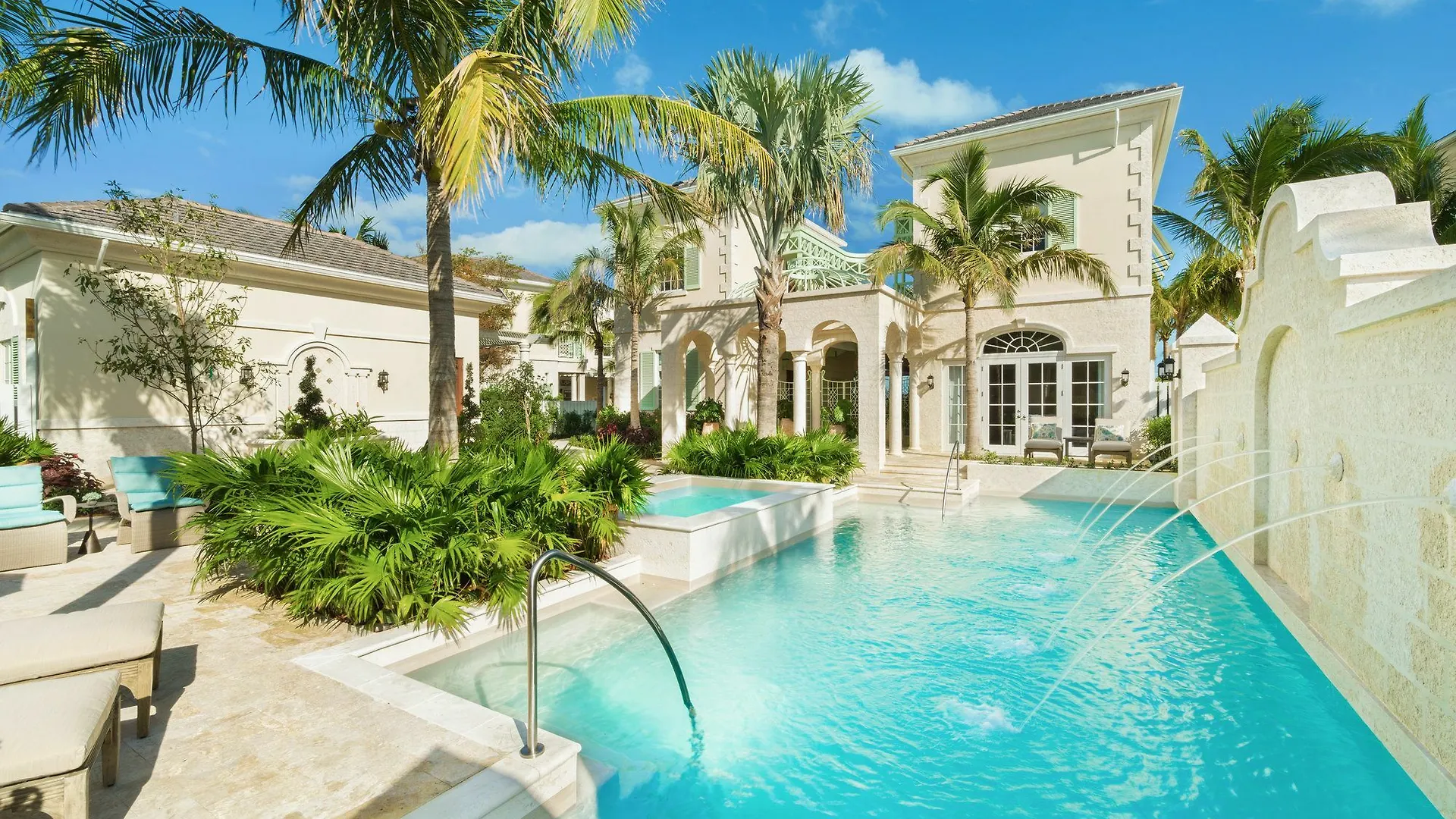 The Villas At The Shore Club Grace Bay
